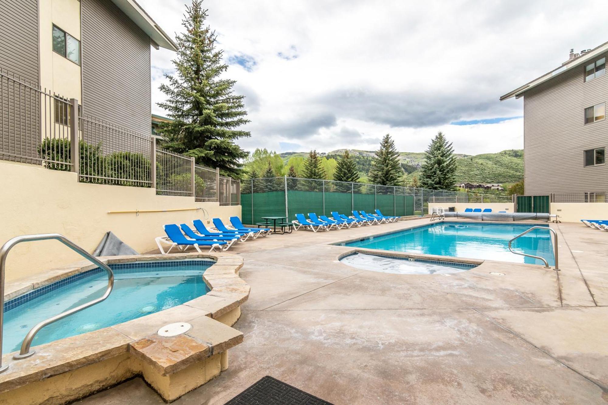 Beaver Creek West Mountain Condo エイボン 部屋 写真